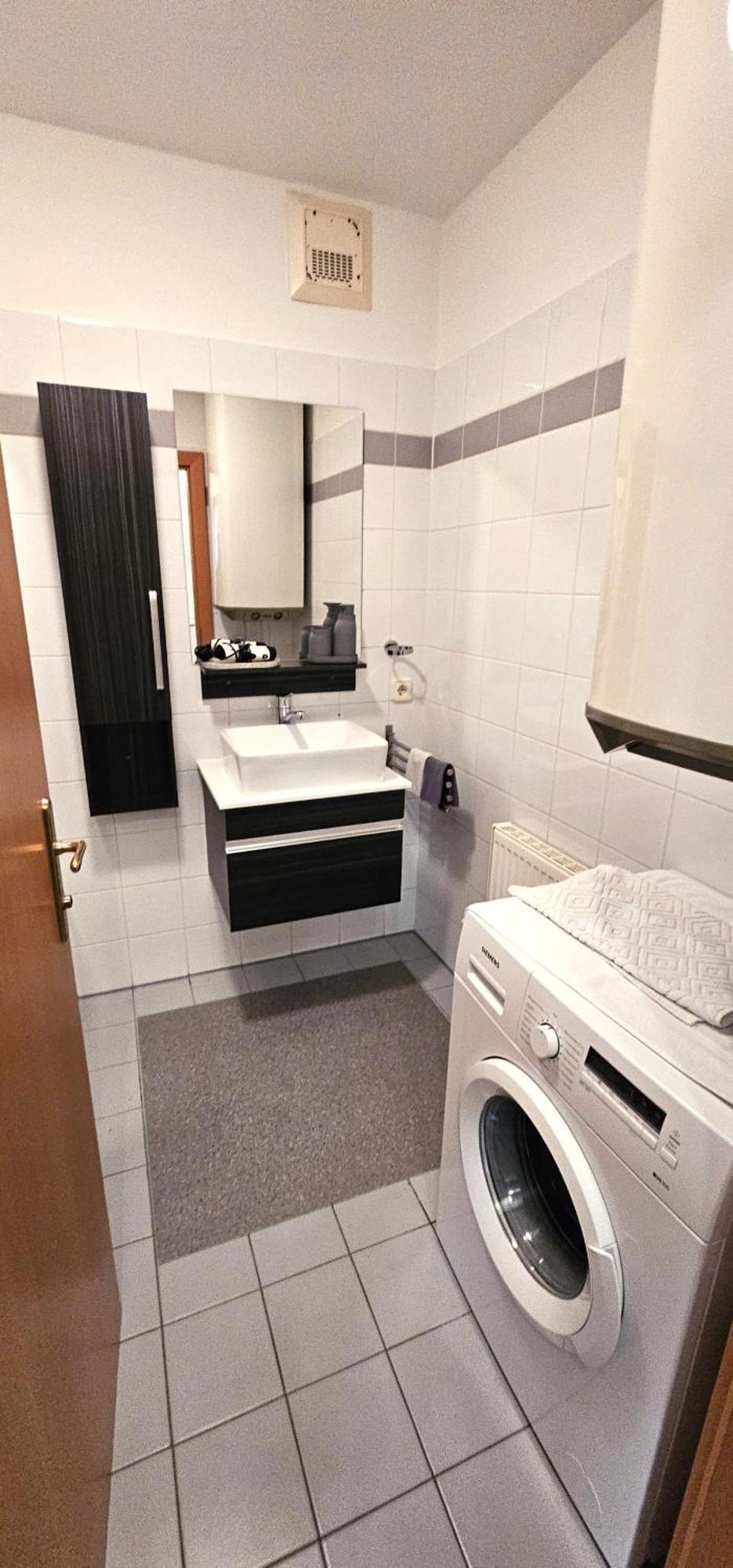 Apartment Klagenfurt Center With Free Parking - Ring41 クラーゲンフルト エクステリア 写真