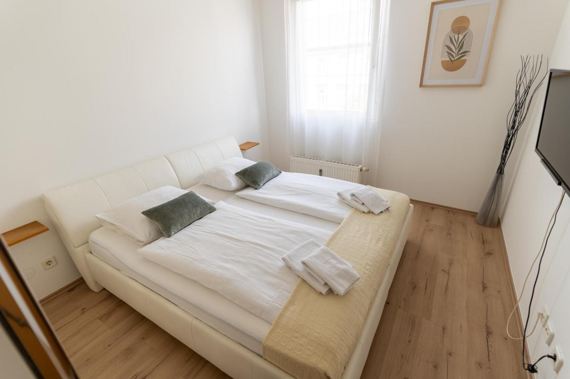 Apartment Klagenfurt Center With Free Parking - Ring41 クラーゲンフルト エクステリア 写真